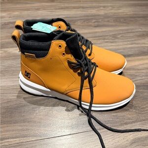 DC Men's Boots in Orange and Black